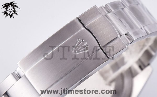 Oyster Perpetual 39mm 114300 - Image 8