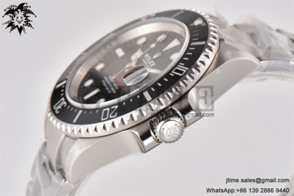 Sea-Dweller 4000 Baselworld 126600 ARF - Image 7