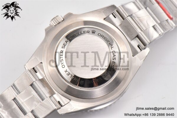 Sea-Dweller 4000 Baselworld 126600 ARF - Image 28